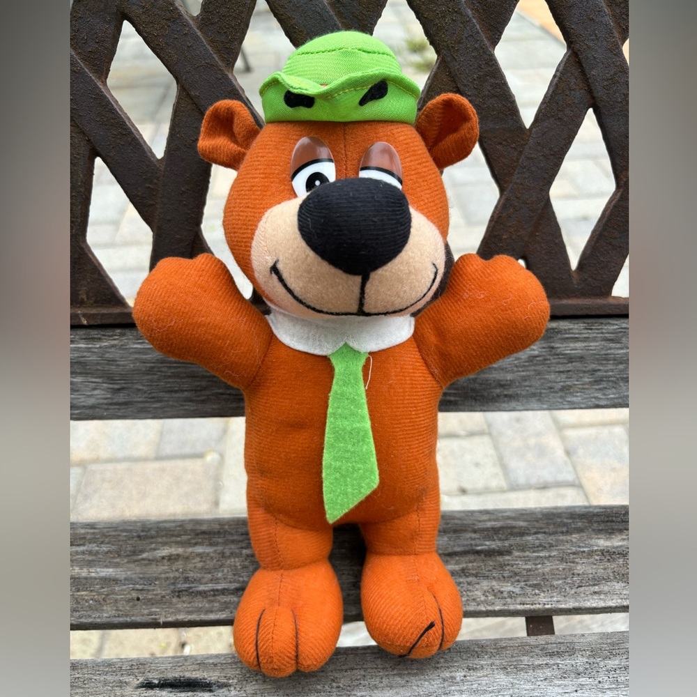 1995 Yogi Bear Plush